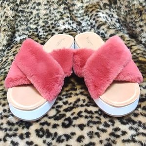 💋NWOT UGG Koollaburra Sandals